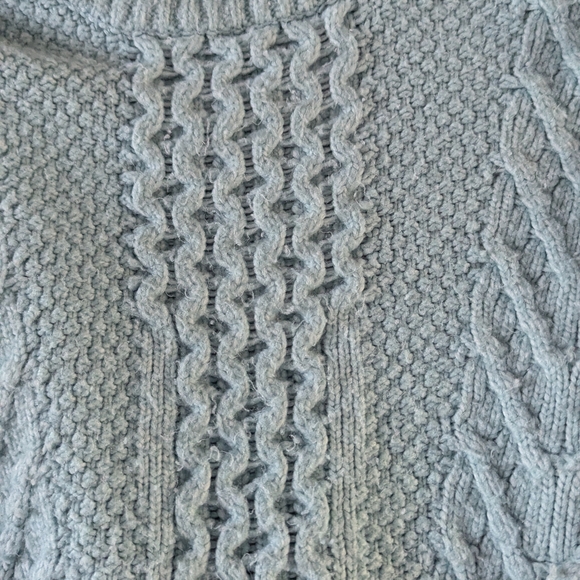 Cable Knit Turtleneck Sweater - Picture 3 of 4